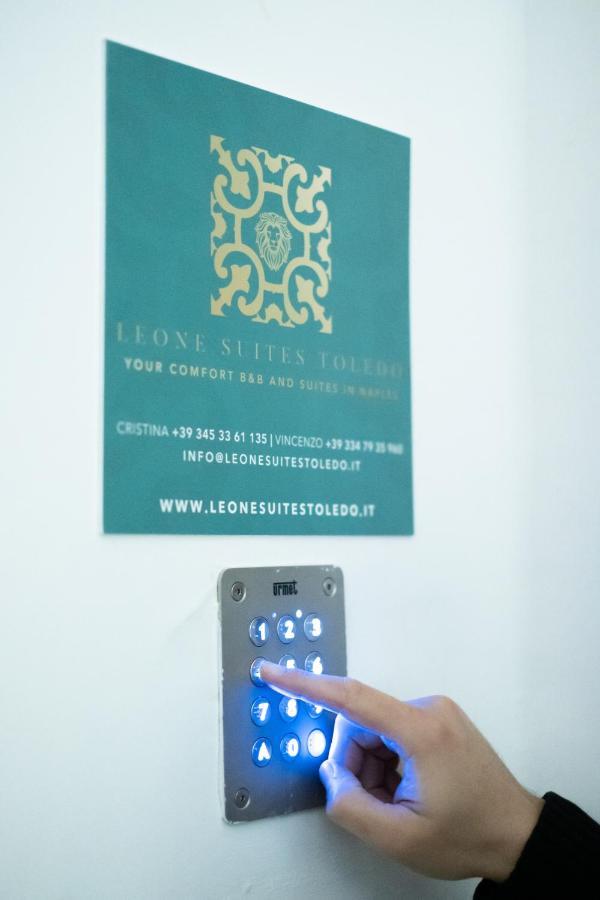 نابولي Leone Suites Toledo المظهر الخارجي الصورة