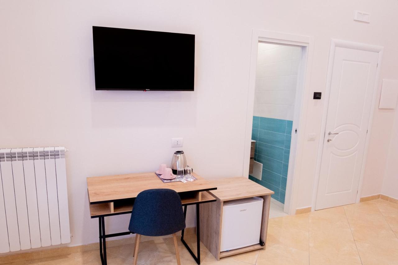 نابولي Leone Suites Toledo المظهر الخارجي الصورة